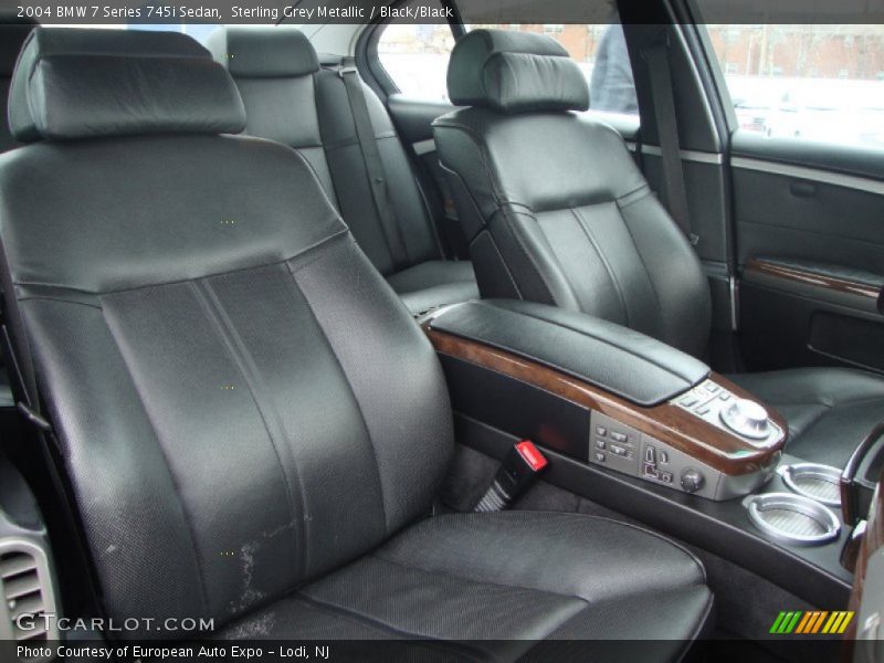  2004 7 Series 745i Sedan Black/Black Interior