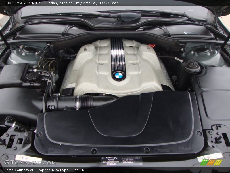  2004 7 Series 745i Sedan Engine - 4.4 Liter DOHC 32 Valve V8