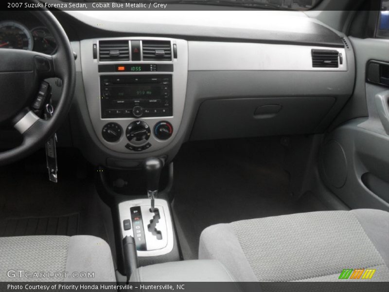 Cobalt Blue Metallic / Grey 2007 Suzuki Forenza Sedan