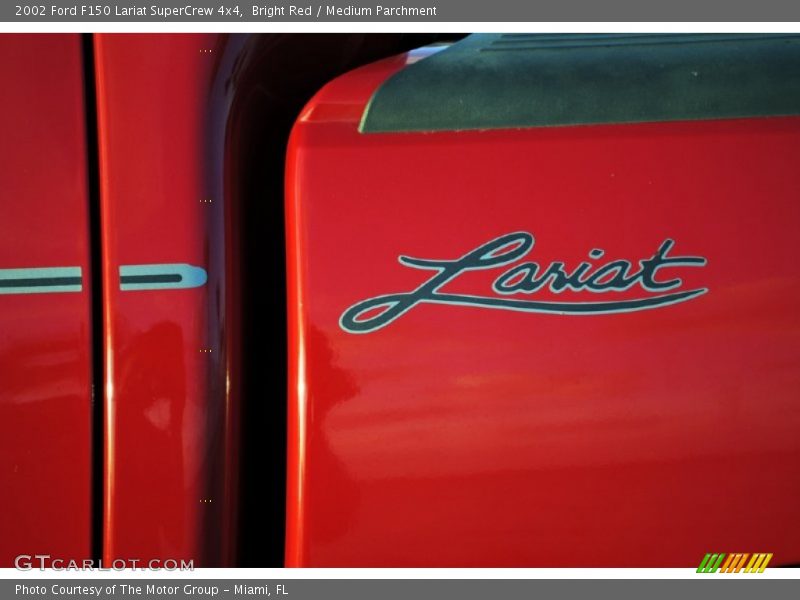 Bright Red / Medium Parchment 2002 Ford F150 Lariat SuperCrew 4x4