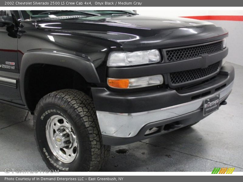 Onyx Black / Medium Gray 2002 Chevrolet Silverado 2500 LS Crew Cab 4x4