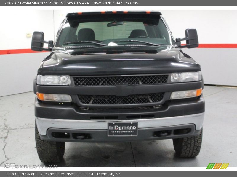 Onyx Black / Medium Gray 2002 Chevrolet Silverado 2500 LS Crew Cab 4x4
