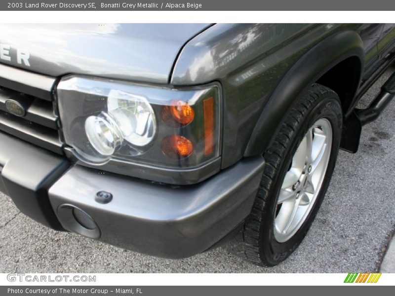 Bonatti Grey Metallic / Alpaca Beige 2003 Land Rover Discovery SE