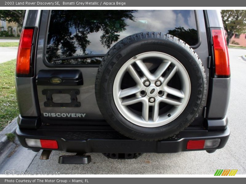 Bonatti Grey Metallic / Alpaca Beige 2003 Land Rover Discovery SE