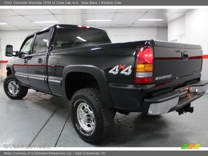 Onyx Black / Medium Gray 2002 Chevrolet Silverado 2500 LS Crew Cab 4x4