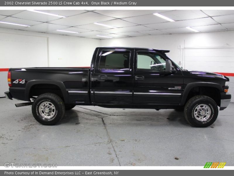 Onyx Black / Medium Gray 2002 Chevrolet Silverado 2500 LS Crew Cab 4x4
