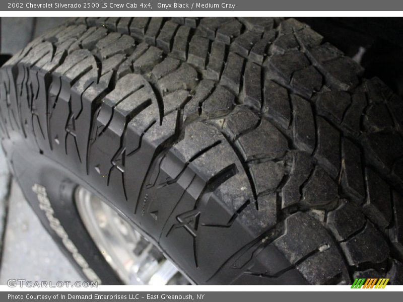 Onyx Black / Medium Gray 2002 Chevrolet Silverado 2500 LS Crew Cab 4x4