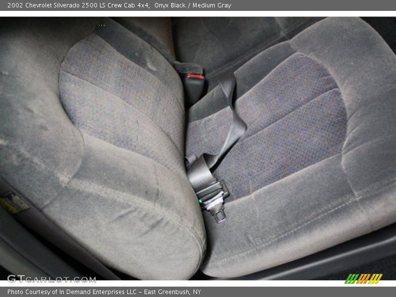 Onyx Black / Medium Gray 2002 Chevrolet Silverado 2500 LS Crew Cab 4x4