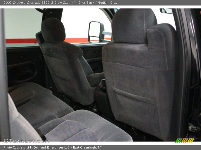 Onyx Black / Medium Gray 2002 Chevrolet Silverado 2500 LS Crew Cab 4x4