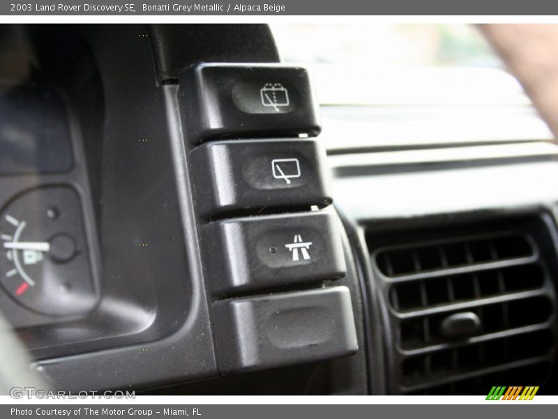 Bonatti Grey Metallic / Alpaca Beige 2003 Land Rover Discovery SE