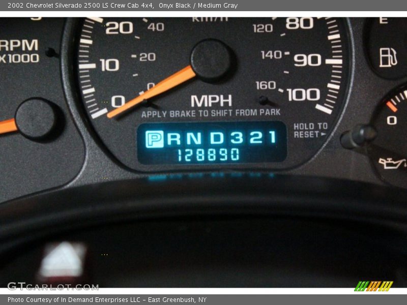 Onyx Black / Medium Gray 2002 Chevrolet Silverado 2500 LS Crew Cab 4x4