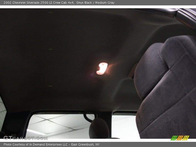 Onyx Black / Medium Gray 2002 Chevrolet Silverado 2500 LS Crew Cab 4x4