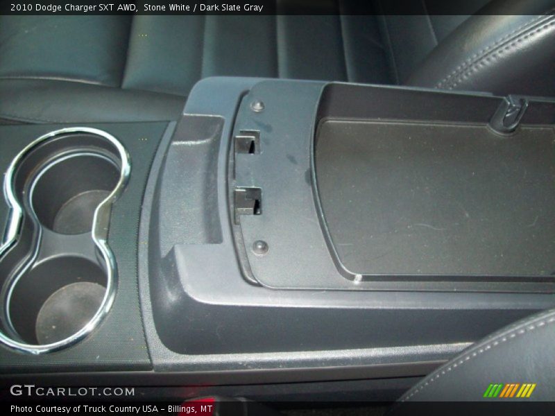 Stone White / Dark Slate Gray 2010 Dodge Charger SXT AWD