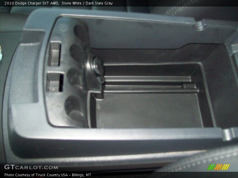 Stone White / Dark Slate Gray 2010 Dodge Charger SXT AWD