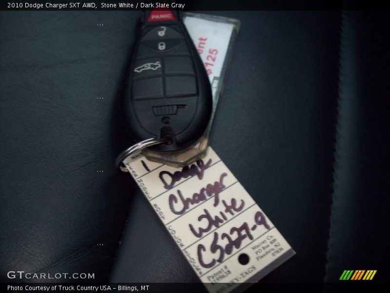 Stone White / Dark Slate Gray 2010 Dodge Charger SXT AWD