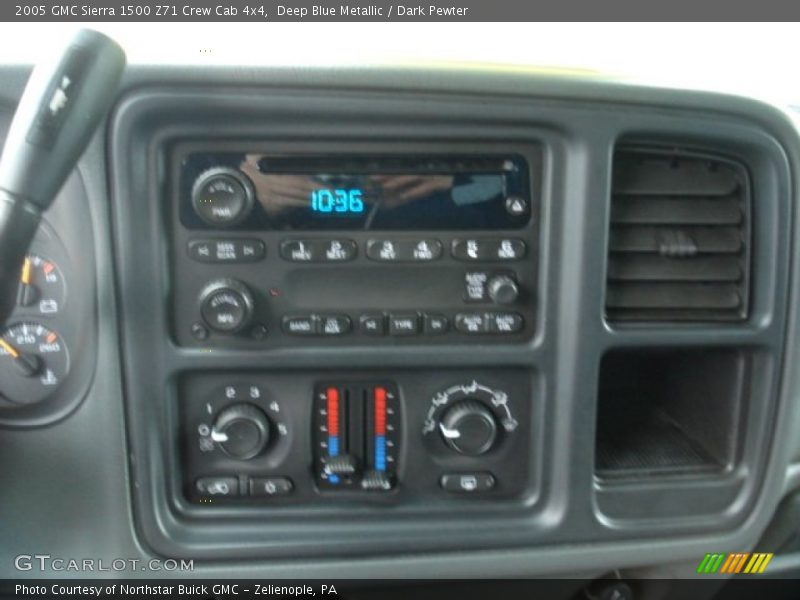 Deep Blue Metallic / Dark Pewter 2005 GMC Sierra 1500 Z71 Crew Cab 4x4