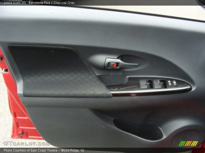 Barcelona Red / Charcoal Gray 2009 Scion xD
