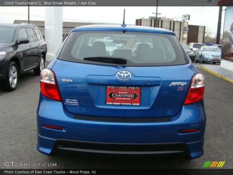 Blue Streak Metallic / Ash Gray 2009 Toyota Matrix S