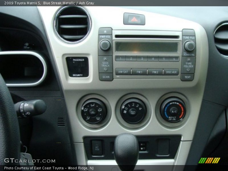 Blue Streak Metallic / Ash Gray 2009 Toyota Matrix S