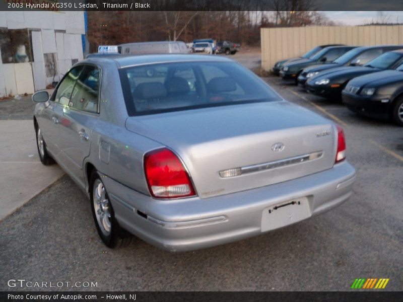 Titanium / Black 2003 Hyundai XG350 L Sedan