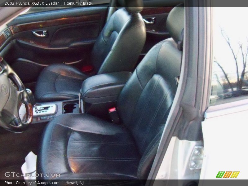 Titanium / Black 2003 Hyundai XG350 L Sedan