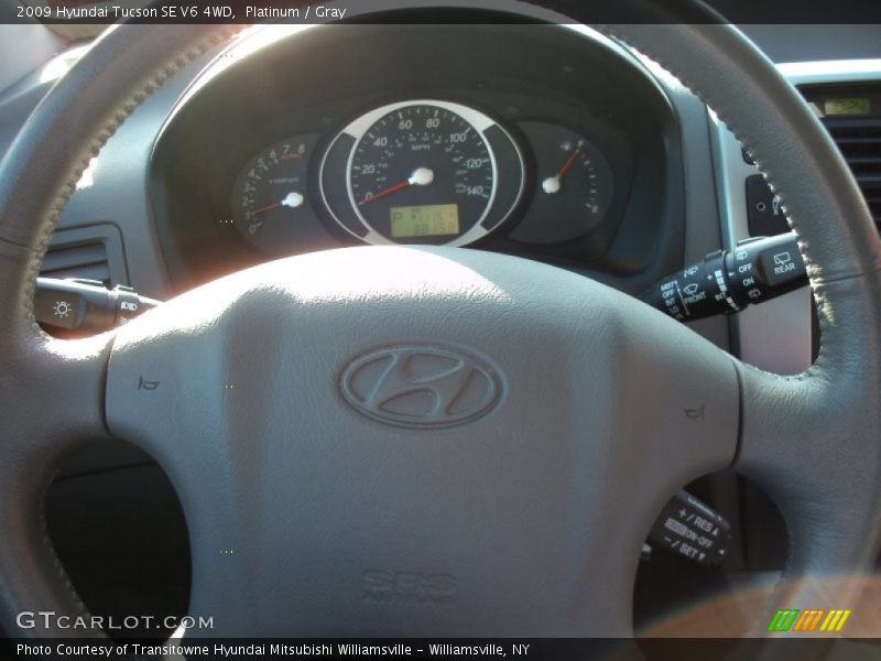 Platinum / Gray 2009 Hyundai Tucson SE V6 4WD