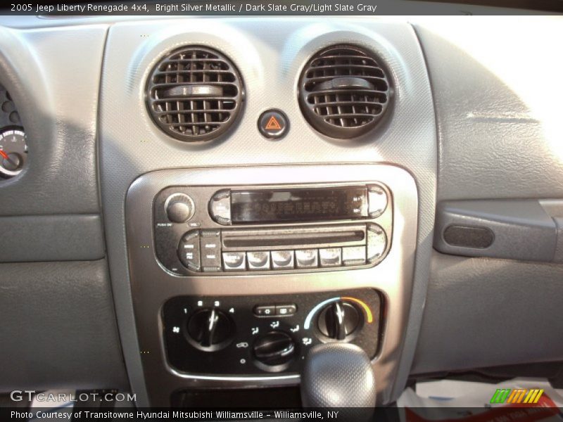 Bright Silver Metallic / Dark Slate Gray/Light Slate Gray 2005 Jeep Liberty Renegade 4x4