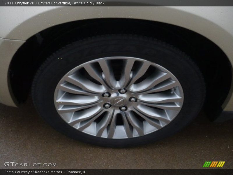 White Gold / Black 2011 Chrysler 200 Limited Convertible