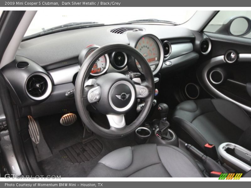 Dark Silver Metallic / Black/Grey 2009 Mini Cooper S Clubman