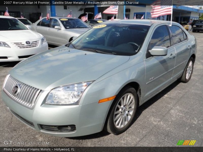 Satellite Silver Metallic / Medium Light Stone/Dark Charcoal 2007 Mercury Milan I4 Premier