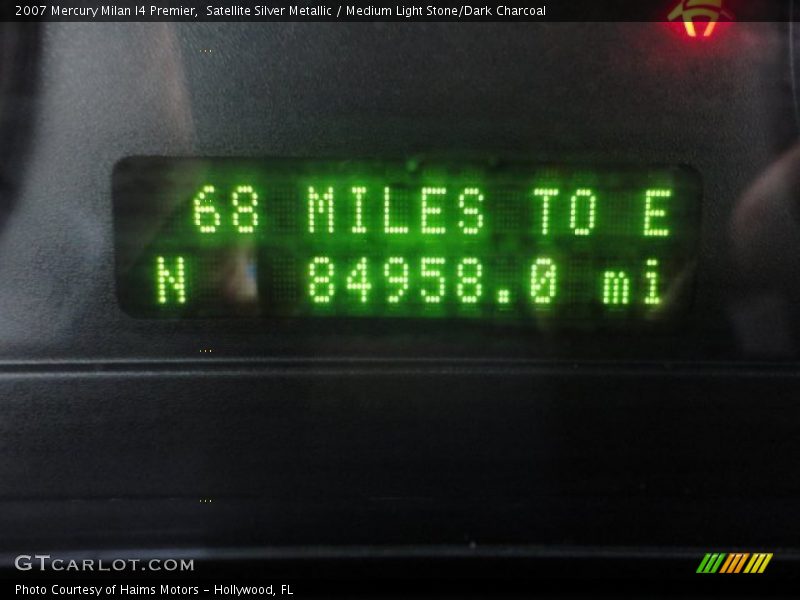 Satellite Silver Metallic / Medium Light Stone/Dark Charcoal 2007 Mercury Milan I4 Premier