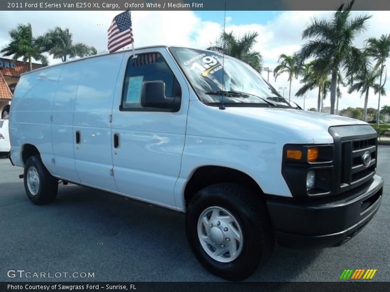 Oxford White / Medium Flint 2011 Ford E Series Van E250 XL Cargo