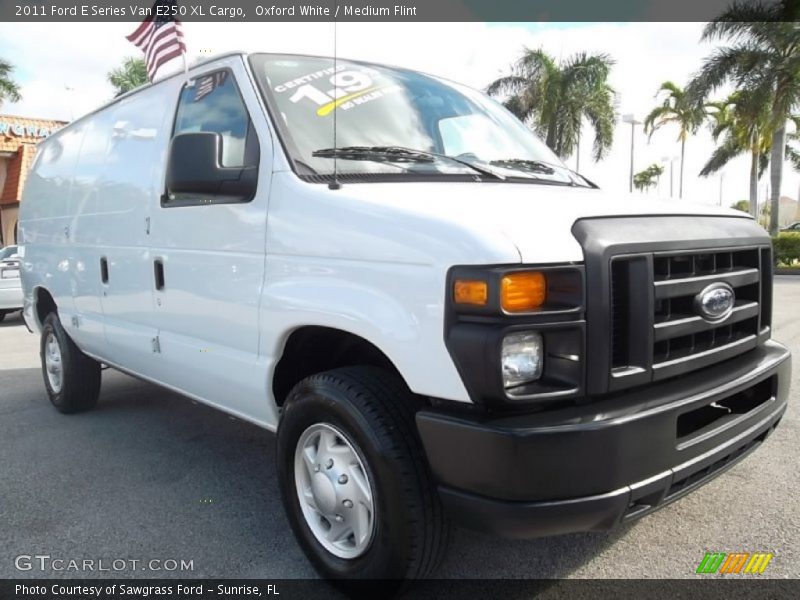 Oxford White / Medium Flint 2011 Ford E Series Van E250 XL Cargo