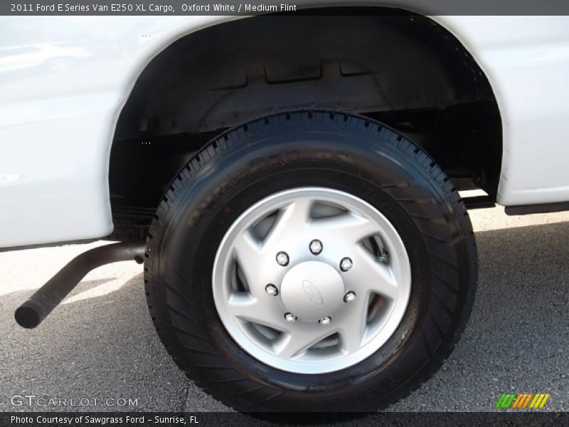 Oxford White / Medium Flint 2011 Ford E Series Van E250 XL Cargo