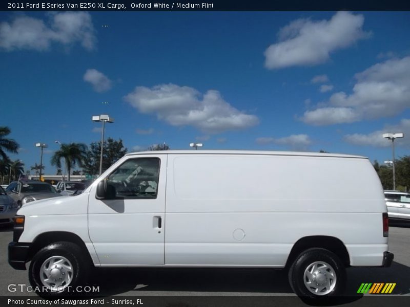 Oxford White / Medium Flint 2011 Ford E Series Van E250 XL Cargo