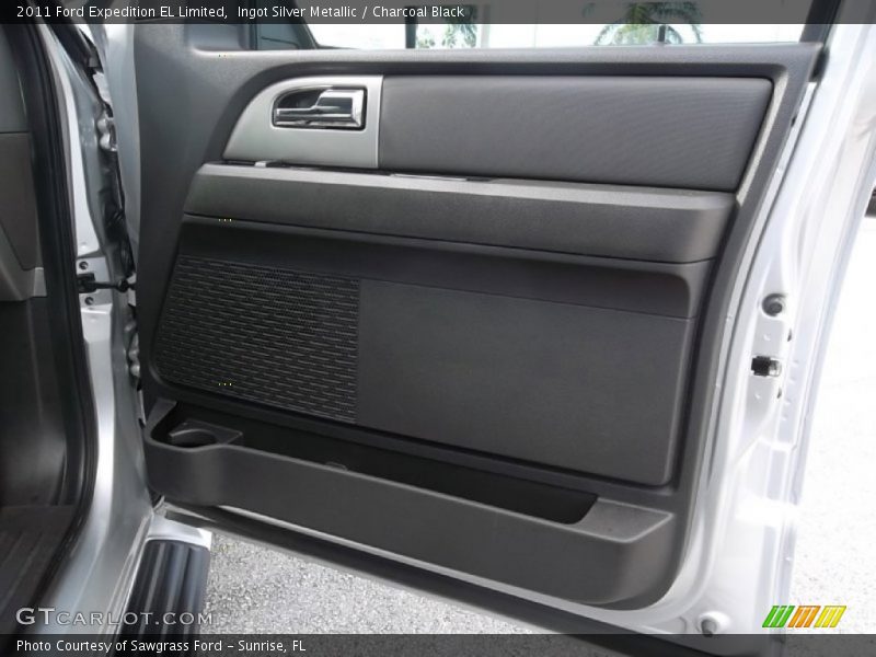 Ingot Silver Metallic / Charcoal Black 2011 Ford Expedition EL Limited