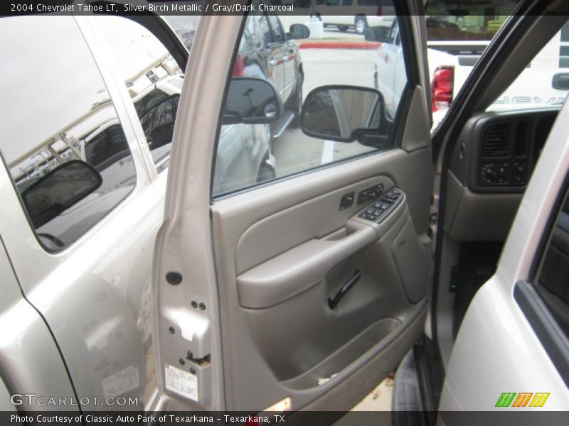 Silver Birch Metallic / Gray/Dark Charcoal 2004 Chevrolet Tahoe LT