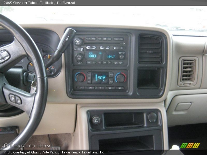 Black / Tan/Neutral 2005 Chevrolet Tahoe LT