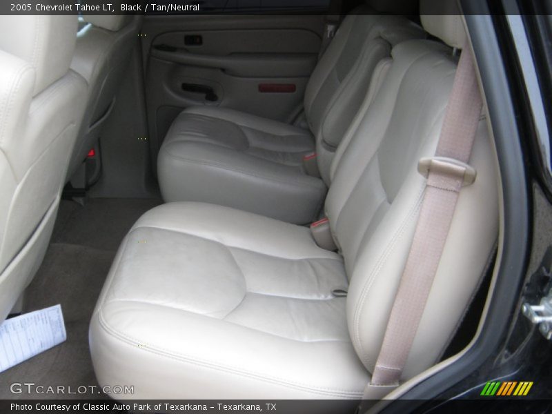 Black / Tan/Neutral 2005 Chevrolet Tahoe LT