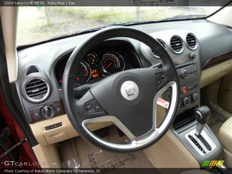 Ruby Red / Tan 2009 Saturn VUE XR V6