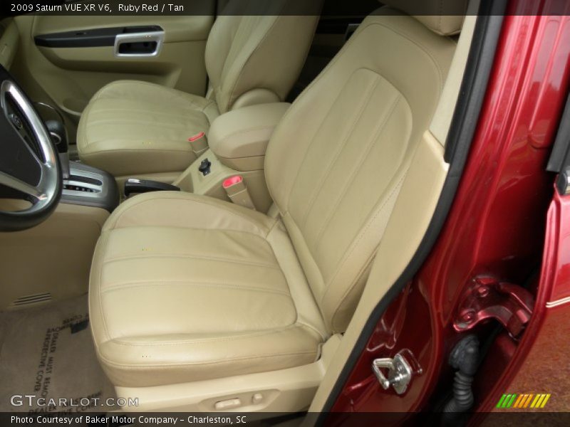 Ruby Red / Tan 2009 Saturn VUE XR V6