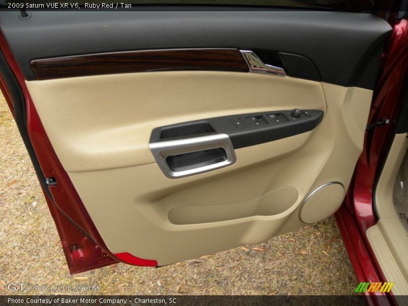 Ruby Red / Tan 2009 Saturn VUE XR V6