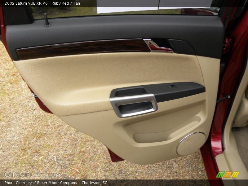 Ruby Red / Tan 2009 Saturn VUE XR V6