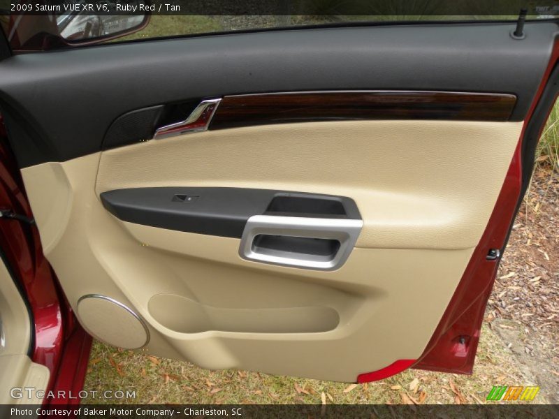 Ruby Red / Tan 2009 Saturn VUE XR V6