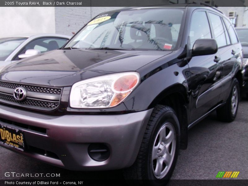 Black / Dark Charcoal 2005 Toyota RAV4
