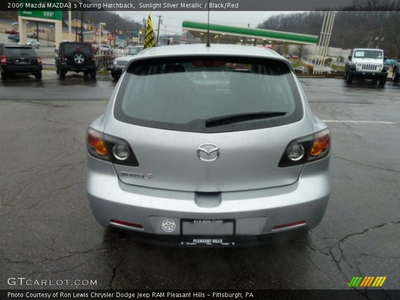 Sunlight Silver Metallic / Black/Red 2006 Mazda MAZDA3 s Touring Hatchback