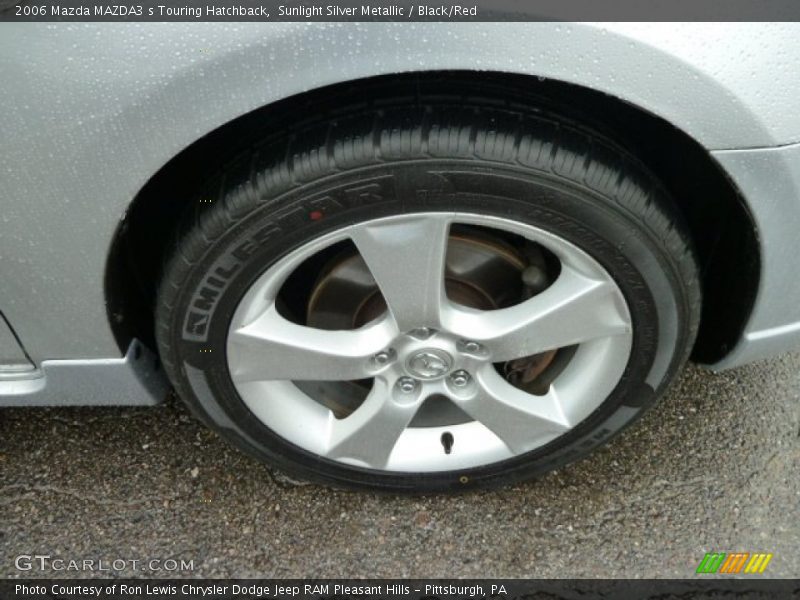 Sunlight Silver Metallic / Black/Red 2006 Mazda MAZDA3 s Touring Hatchback