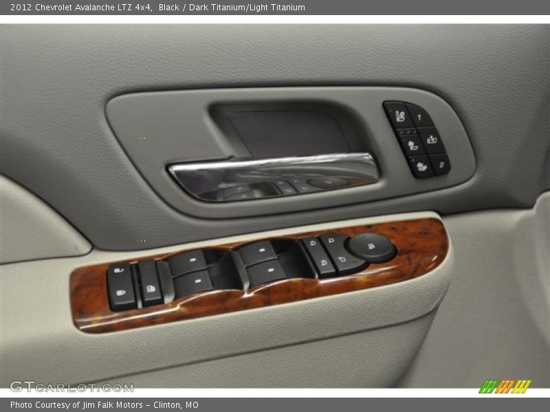 Black / Dark Titanium/Light Titanium 2012 Chevrolet Avalanche LTZ 4x4