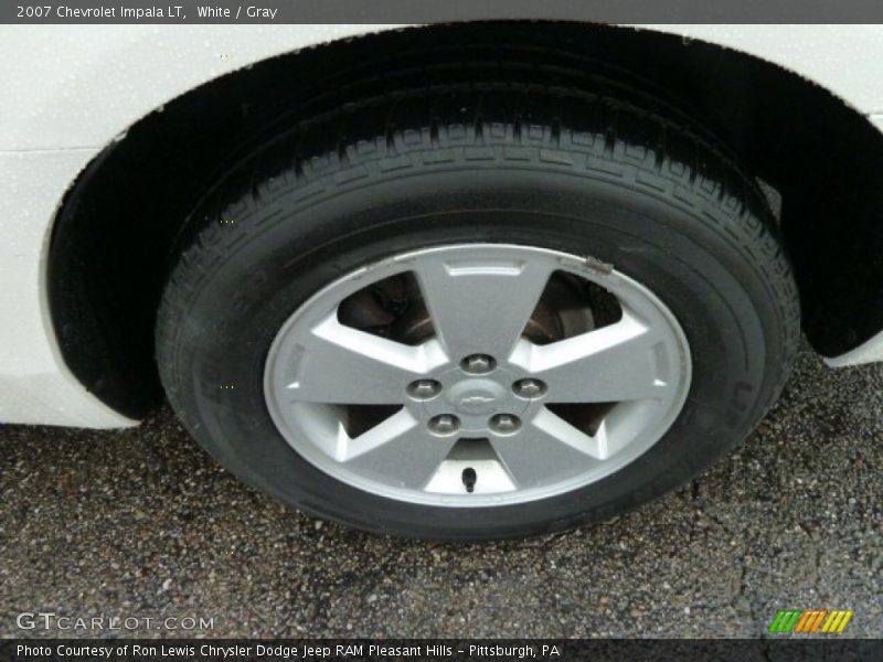 White / Gray 2007 Chevrolet Impala LT