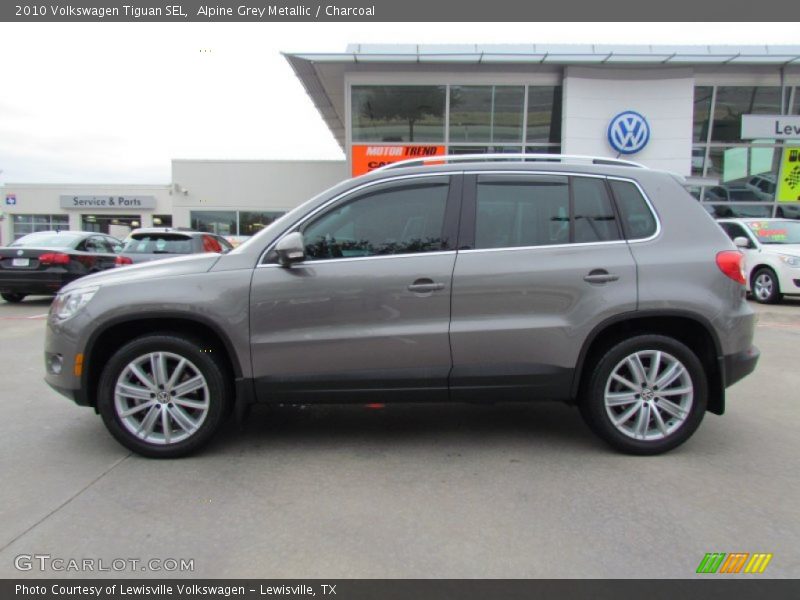 Alpine Grey Metallic / Charcoal 2010 Volkswagen Tiguan SEL